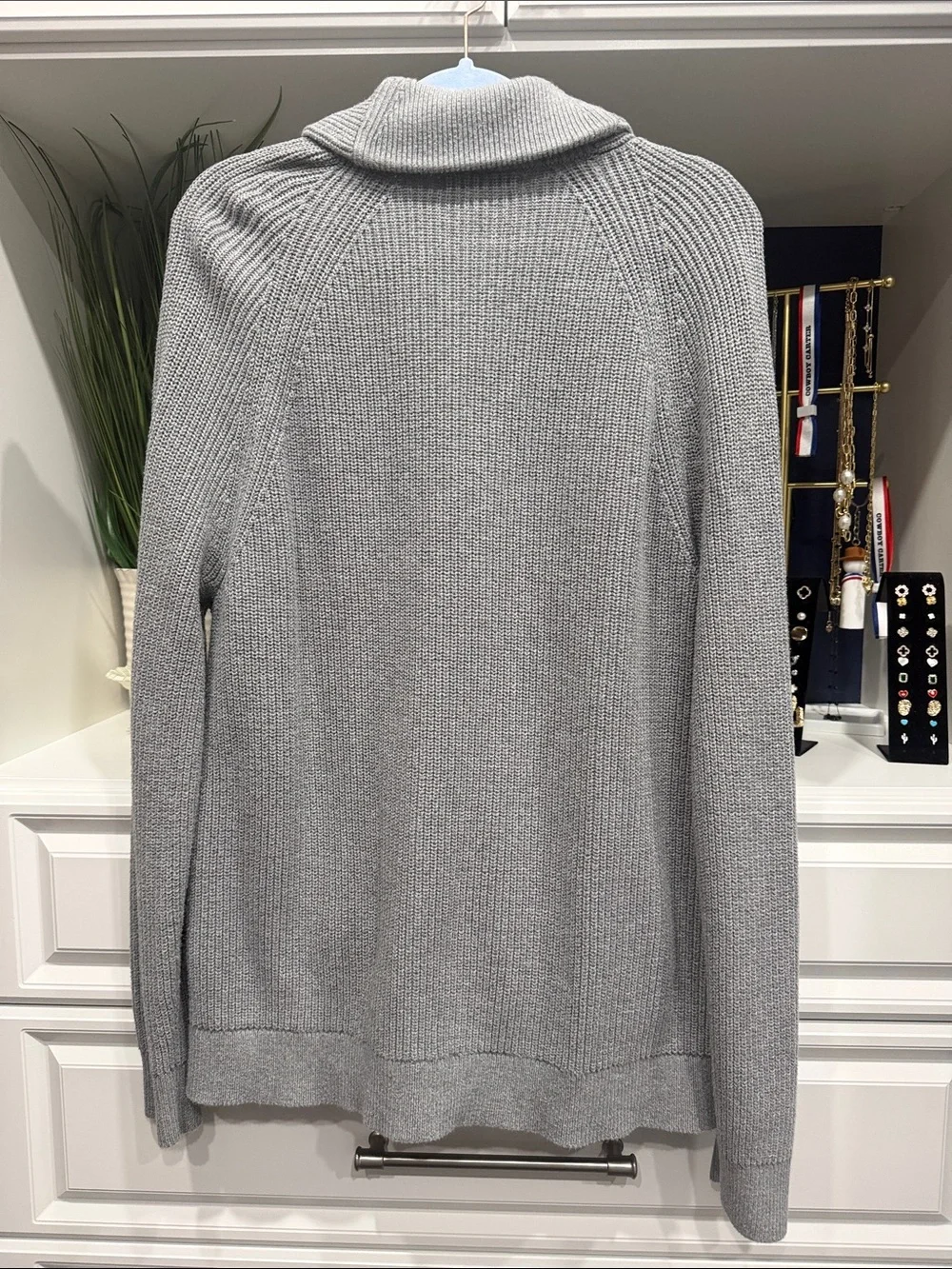 Banana Republic Light Gray Shawl-Collar Button Cardigan SZ. XL